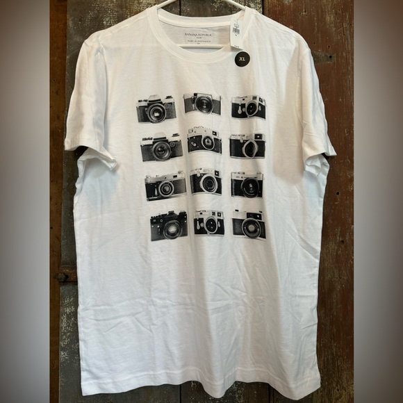 SOLD!! SOLD!! SOLD!! Men’s Size XL Banana Republic Short Sleeve T-Shirts - Picture 5 of 9